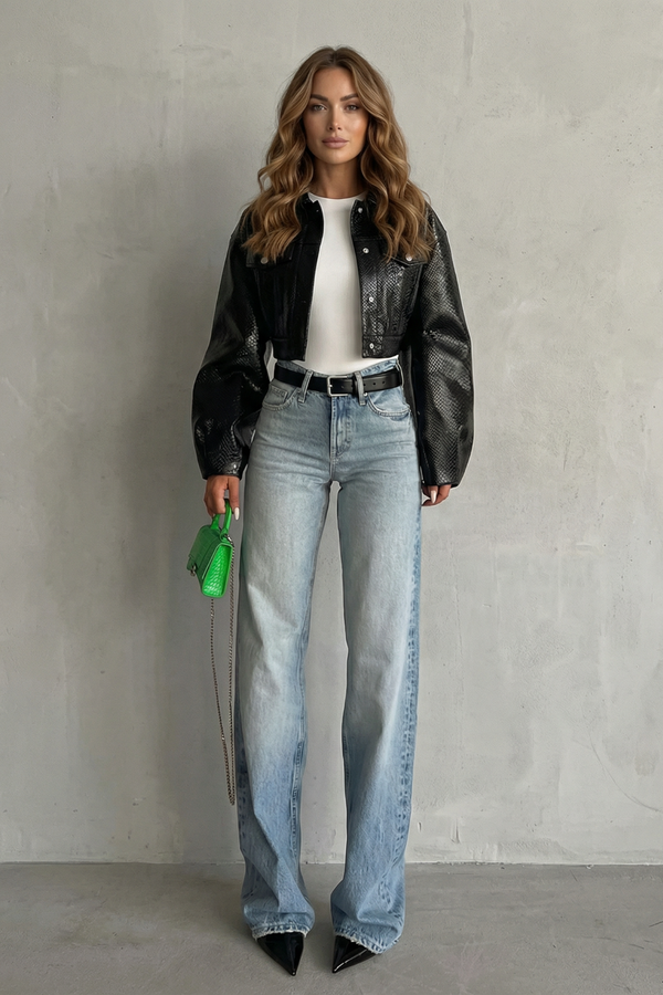 Women's Straight Leg Jeans, Mid Rise Light Wash