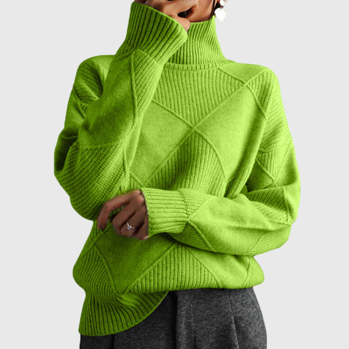 Dagny | Oversized Turtleneck Sweater with Diagonal Seams for Women