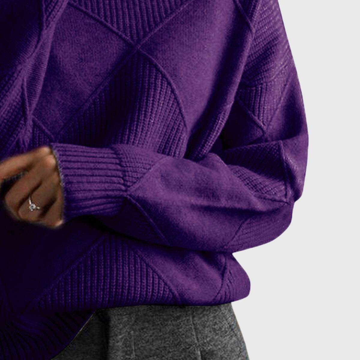 Dagny | Oversized Turtleneck Sweater with Diagonal Seams for Women