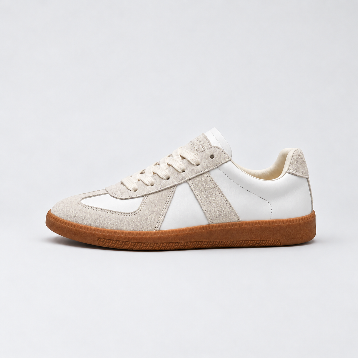 Men's Retro Trainers, Lightweight Lace-Up Gum Sole