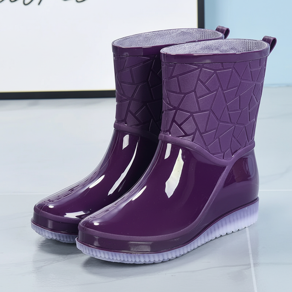 Irene | Relief Pattern Pull-On Rain Boots
