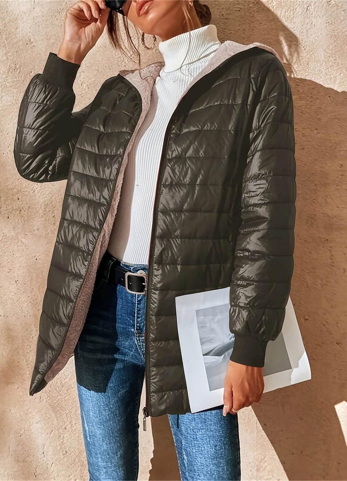 Lightweight Hooded Puffer Jacket with Ribbed Cuffs for Women