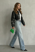 Women's Straight Leg Jeans, Mid Rise Light Wash 3