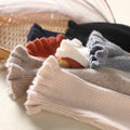 Larkin | Luxe Women's Cashmere Turtleneck Sweater 4