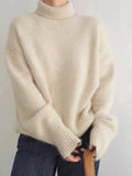 Beatrice | Luxe Women's Cashmere Turtleneck Sweater 2