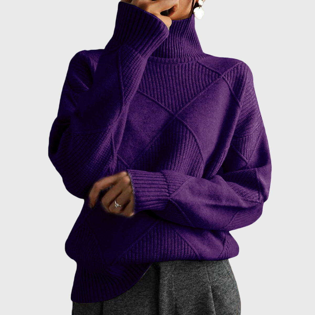 Dagny | Oversized Turtleneck Sweater with Diagonal Seams for Women