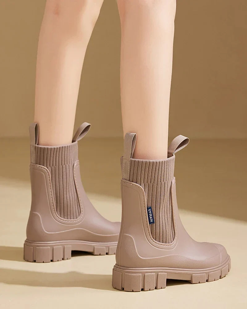 Women's Chunky Chelsea Boots, Block Heel Pull Tabs
