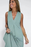 Plus Size Maxi Dress Sleeveless V-Neck Casual 1