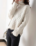 Liesel | Oversized Cable Knit Turtleneck Sweater for Women 1