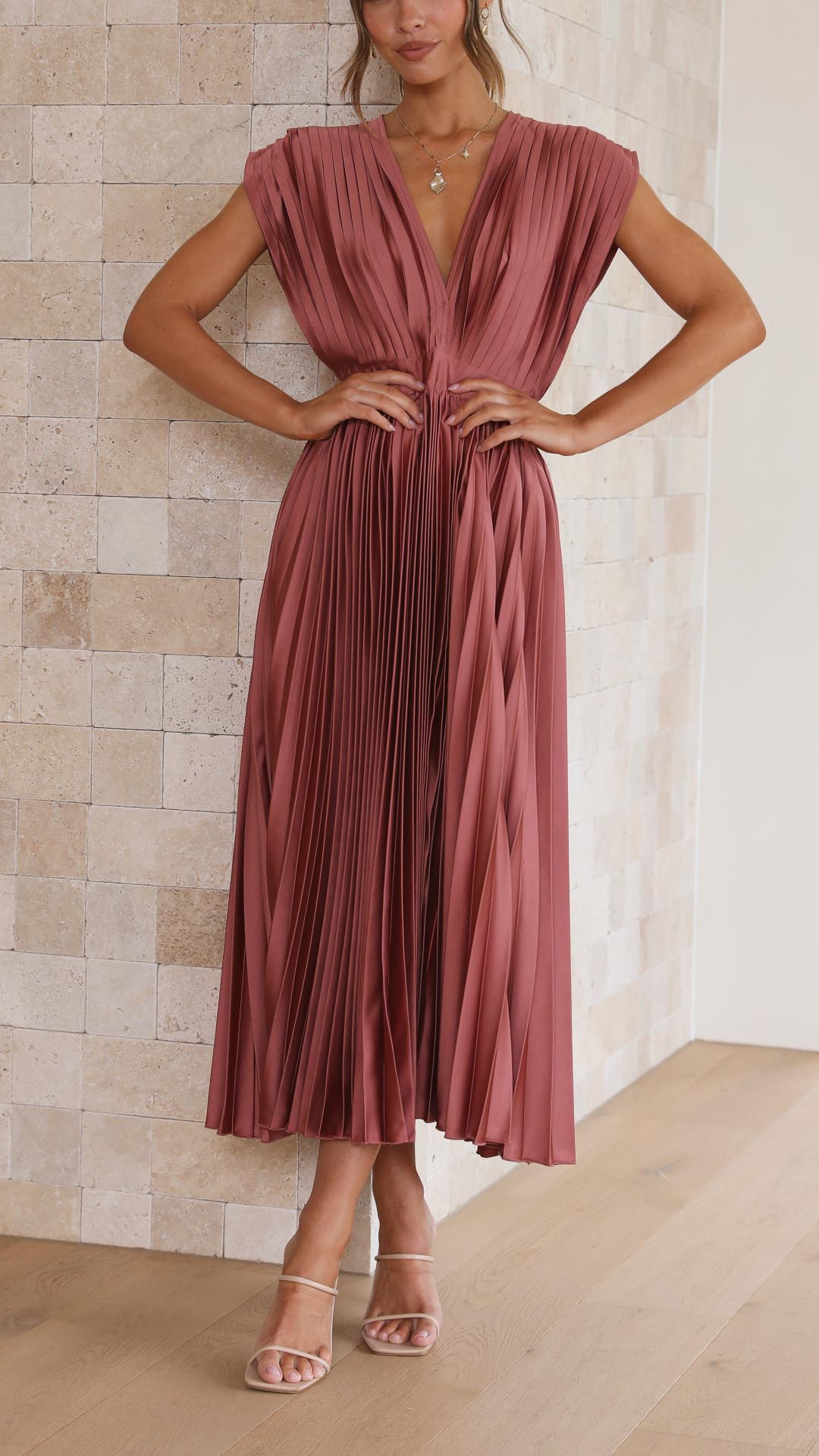 Women's Pleated V-Neck Midi Dress Wedding Guest
